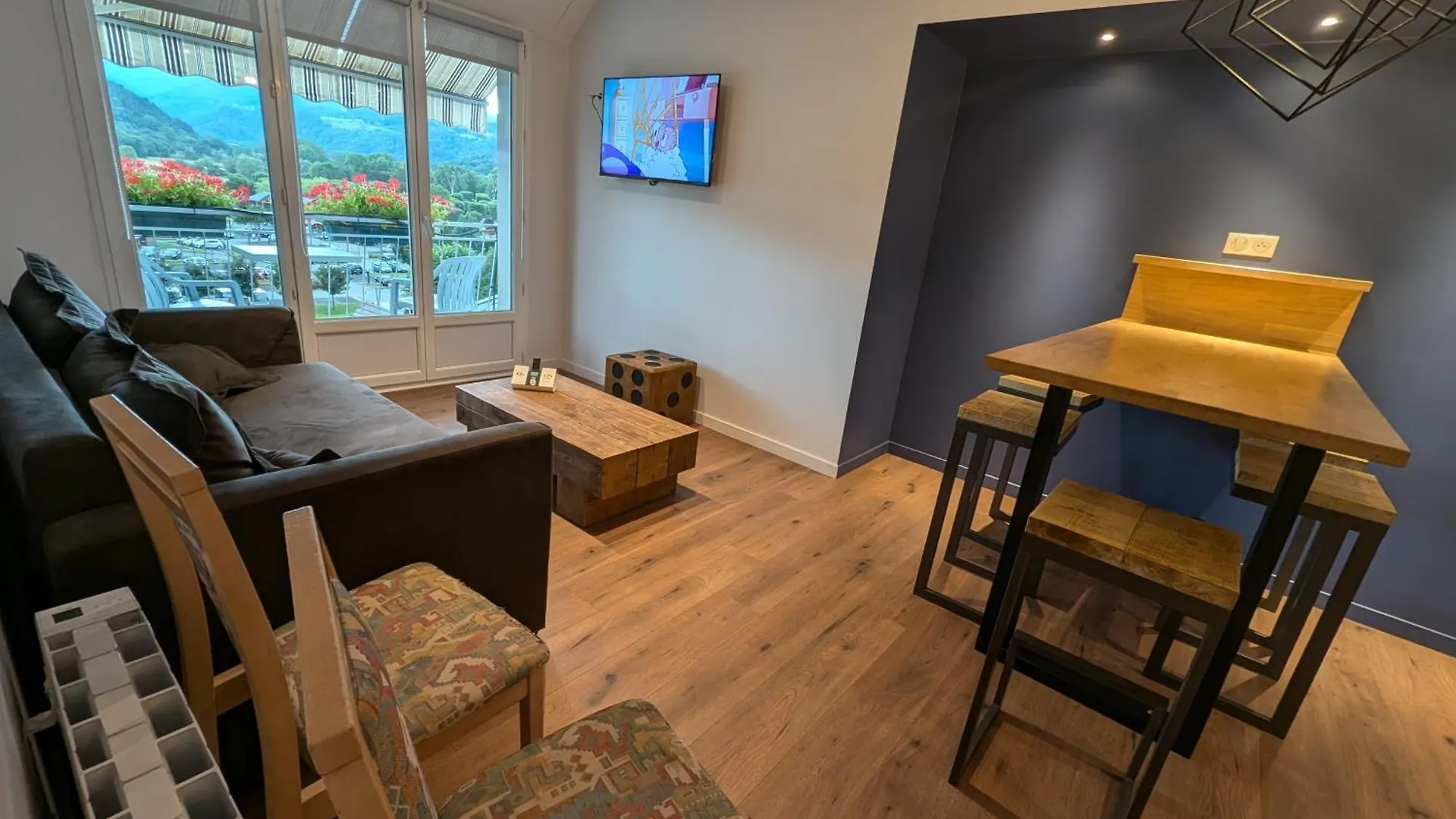 Logis Hotel Le Beau Site France