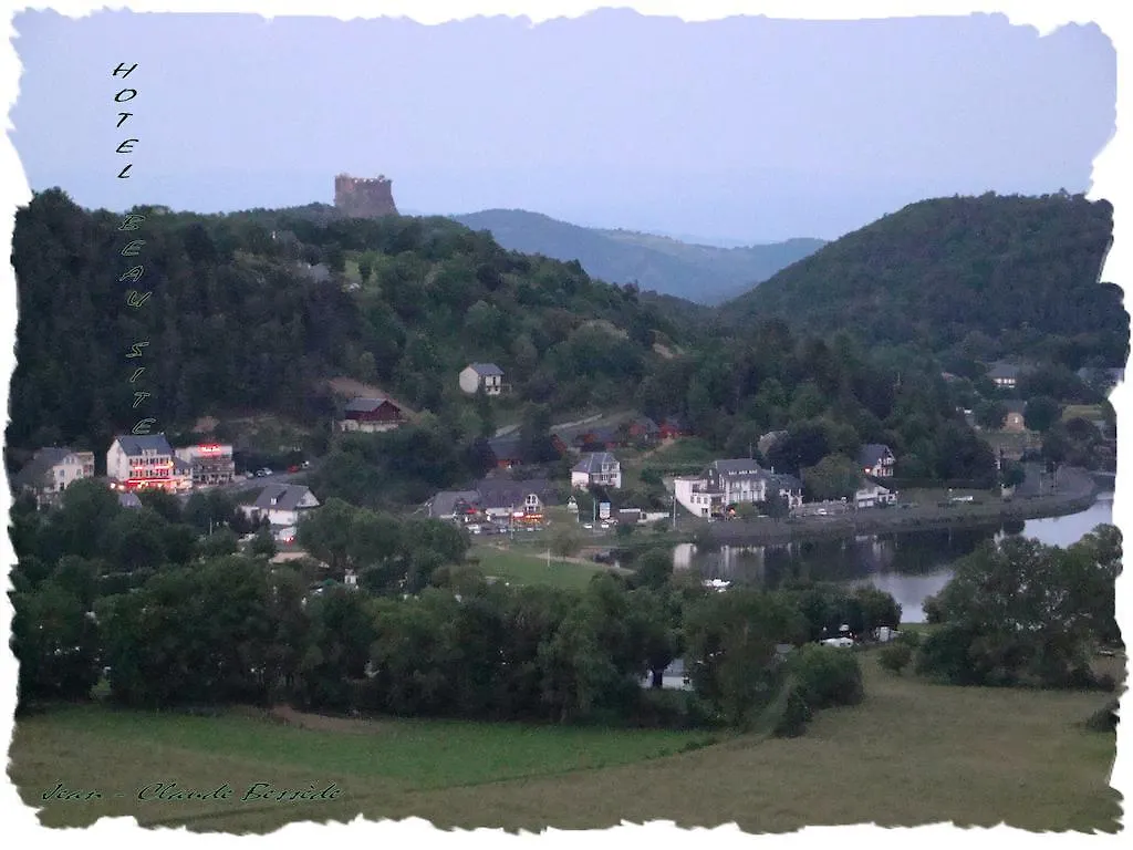 Logis Hotel Le Beau Site